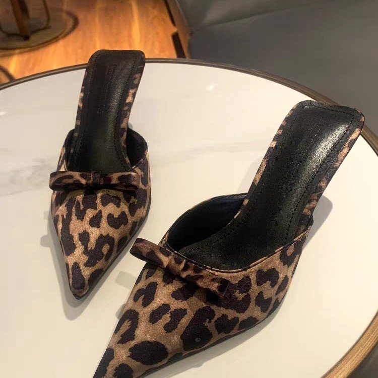 kadın leopar desenli sivri uçl - Ethnic And Fashion incelemesi ve fiyatı
